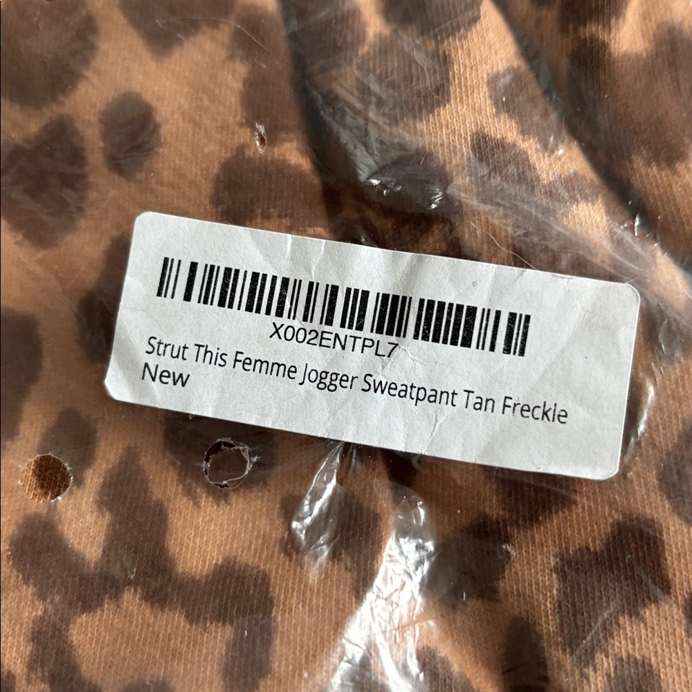 Strut This Femme Jogger Sweatpant